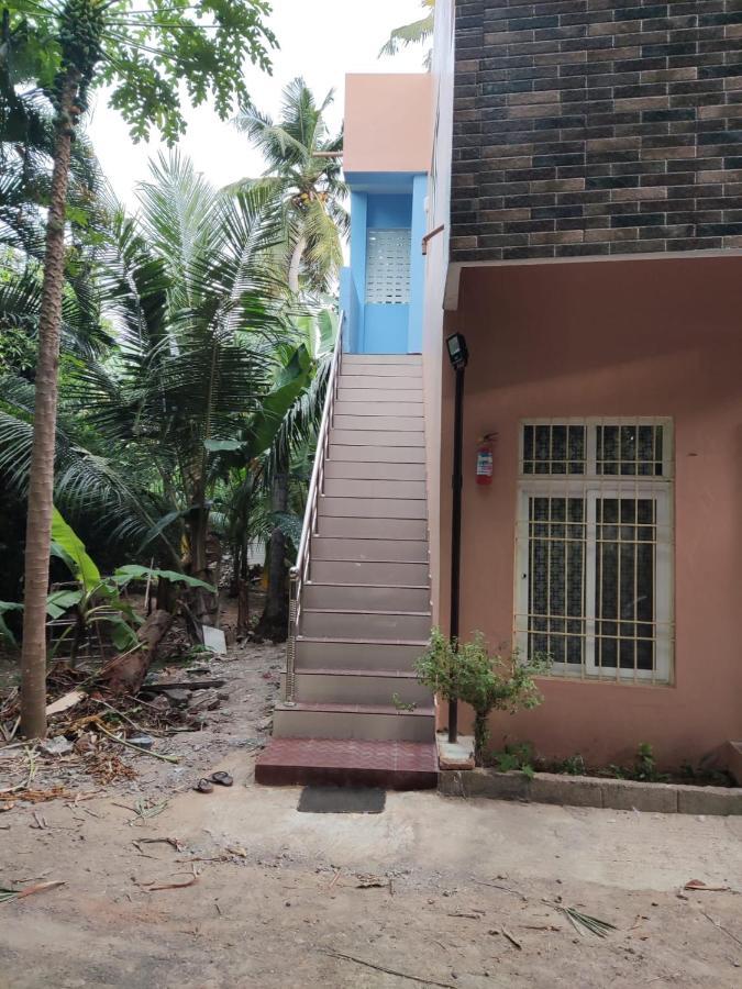 Sri Sai Farm House Pondicherry Exterior photo